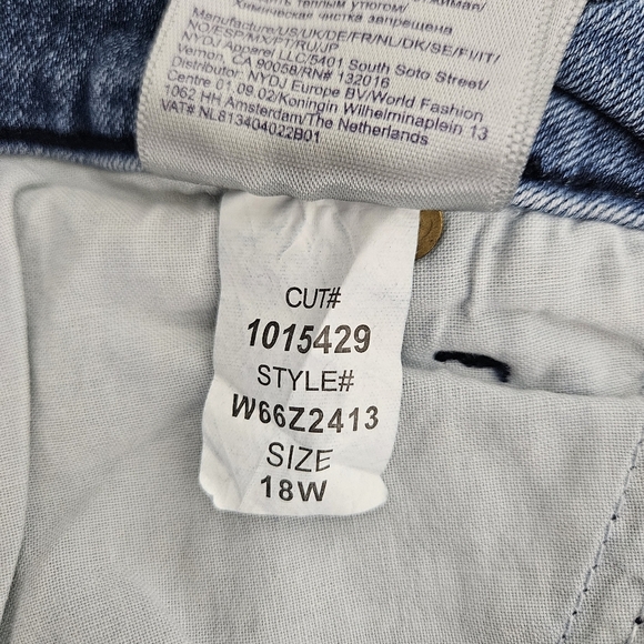 NYDJ Marilyn Ankle Jeans Star Embroidered Lift Tuck High Rise Denim 18W - Picture 11 of 11